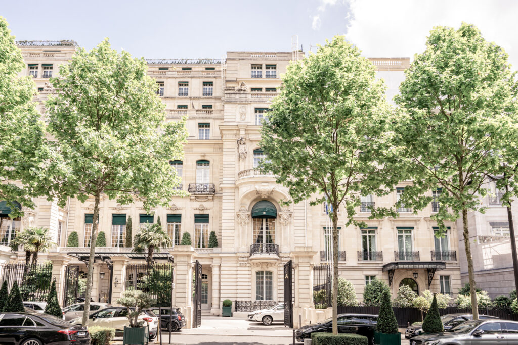 The exterior of the Shangri-La hotel in Paris
