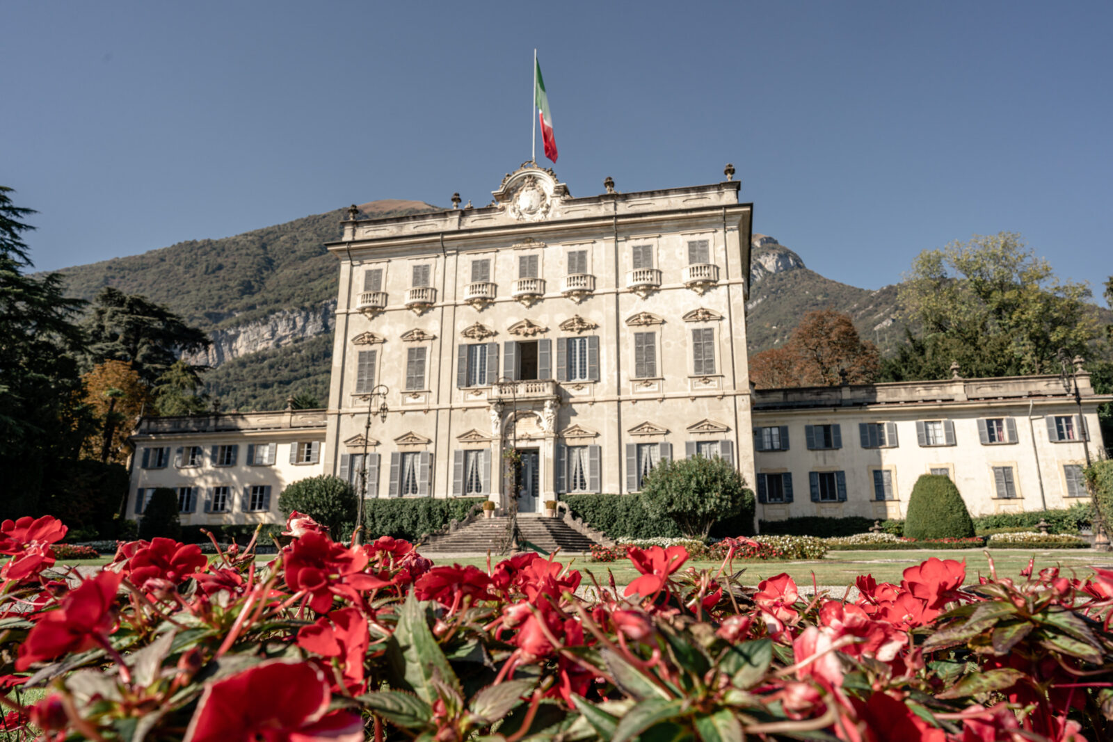 Villa Sola Cabiati Luxury Wedding Venue On Lake Como In Italy Villa Sola Cabiati Luxury Wedding Venue On Lake Como In Italy