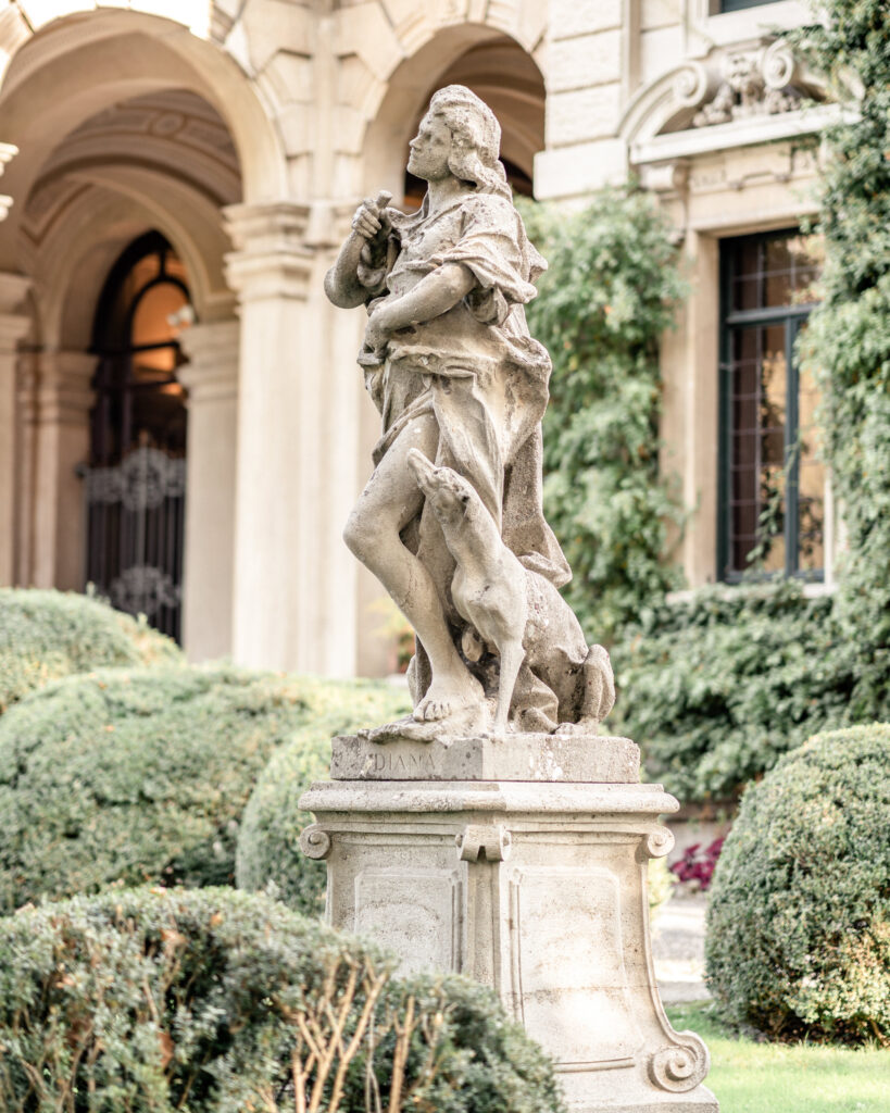 The statues in the gardens of Villa Erba