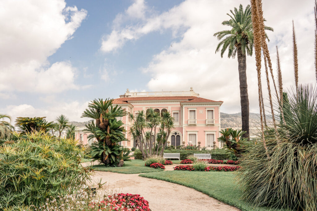 Exterior of Villa Ephrussi de Rothschild wedding venue with the French garden in the foreground